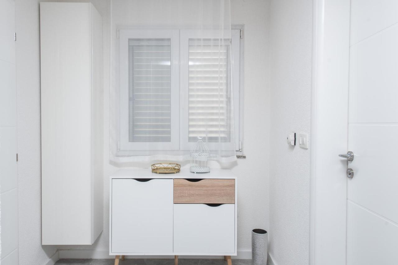 Apartmani Mara Kaštela Exterior foto