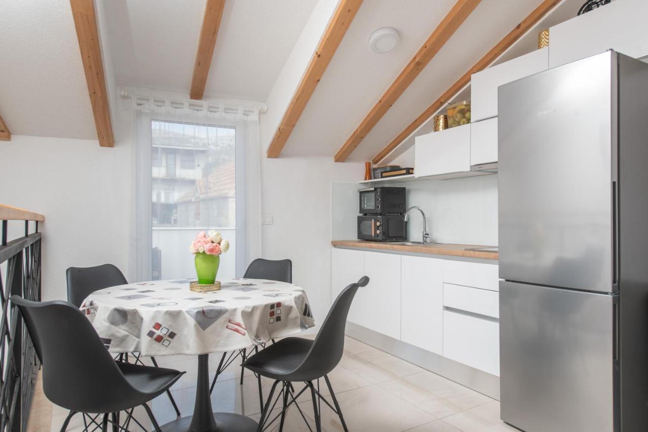 Apartmani Mara Kaštela Exterior foto